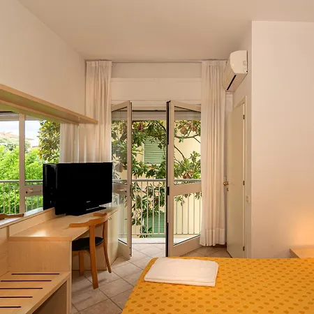 Florentia Hotel 3*